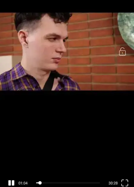 《蒙面继母Violet Voss》相关资源图片