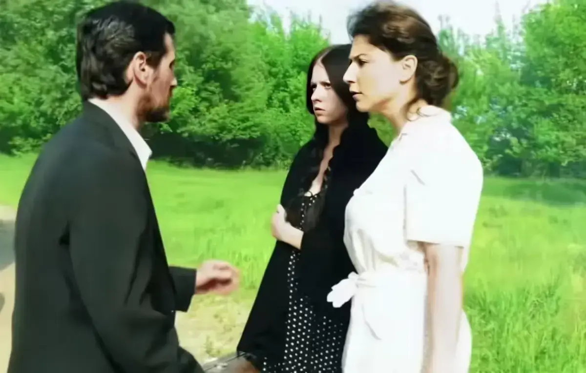 《烽火母女泪》三部曲全本收录-Roberta Gemma主演未删减中文版-烽火母女泪震撼登场独家首发