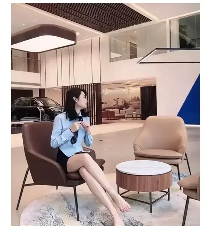 佳木斯新玛特迪桑特女销售事件完整现场视频在线观看-佳木斯导购事件完整视频免费播放-后续结果意想不到-全网震惊