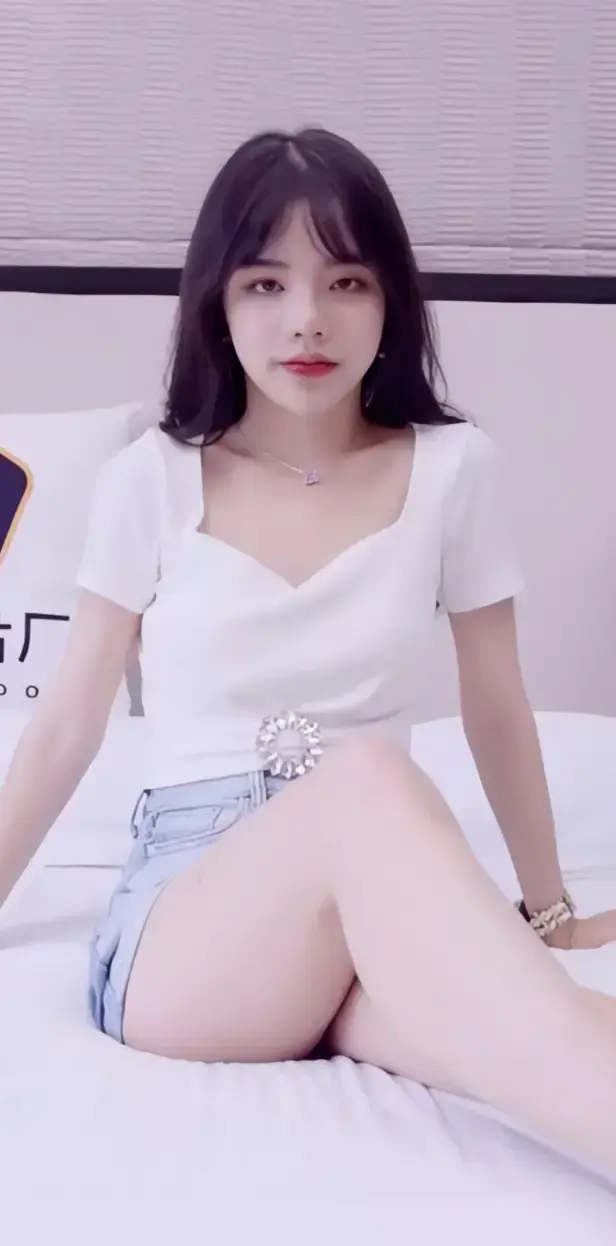 《潘甜甜三部曲》完整版无删减迅雷下载-潘甜甜封神三部曲1080P高清画质-暗黑影像诗全集资源